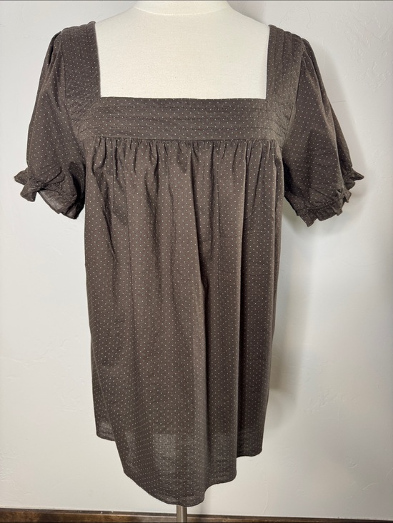 Old Navy Tops - Brown With Small Green Polka Dot Square Neck 100% Cotton Top